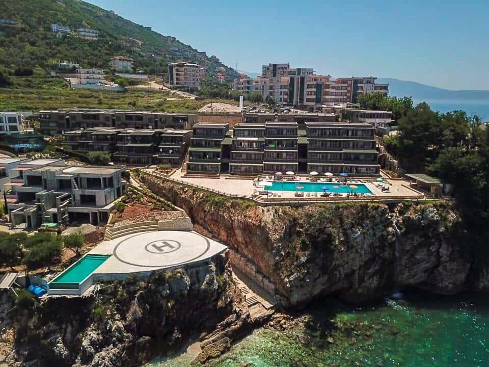 Aqua Holiday Apartments Vlore Exterior photo