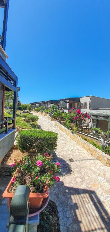 Aqua Holiday Apartments Vlore Exterior photo