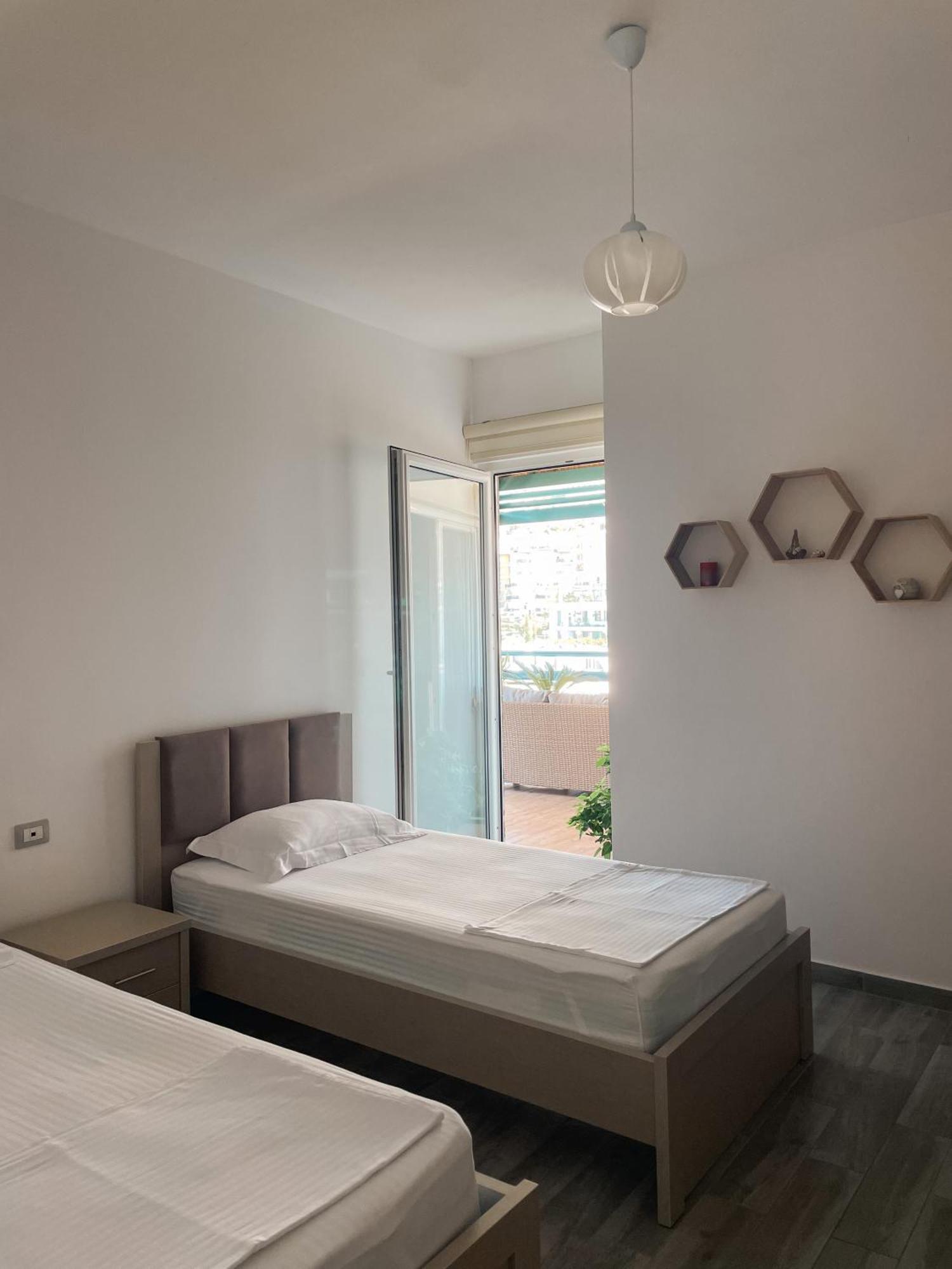 Aqua Holiday Apartments Vlore Room photo